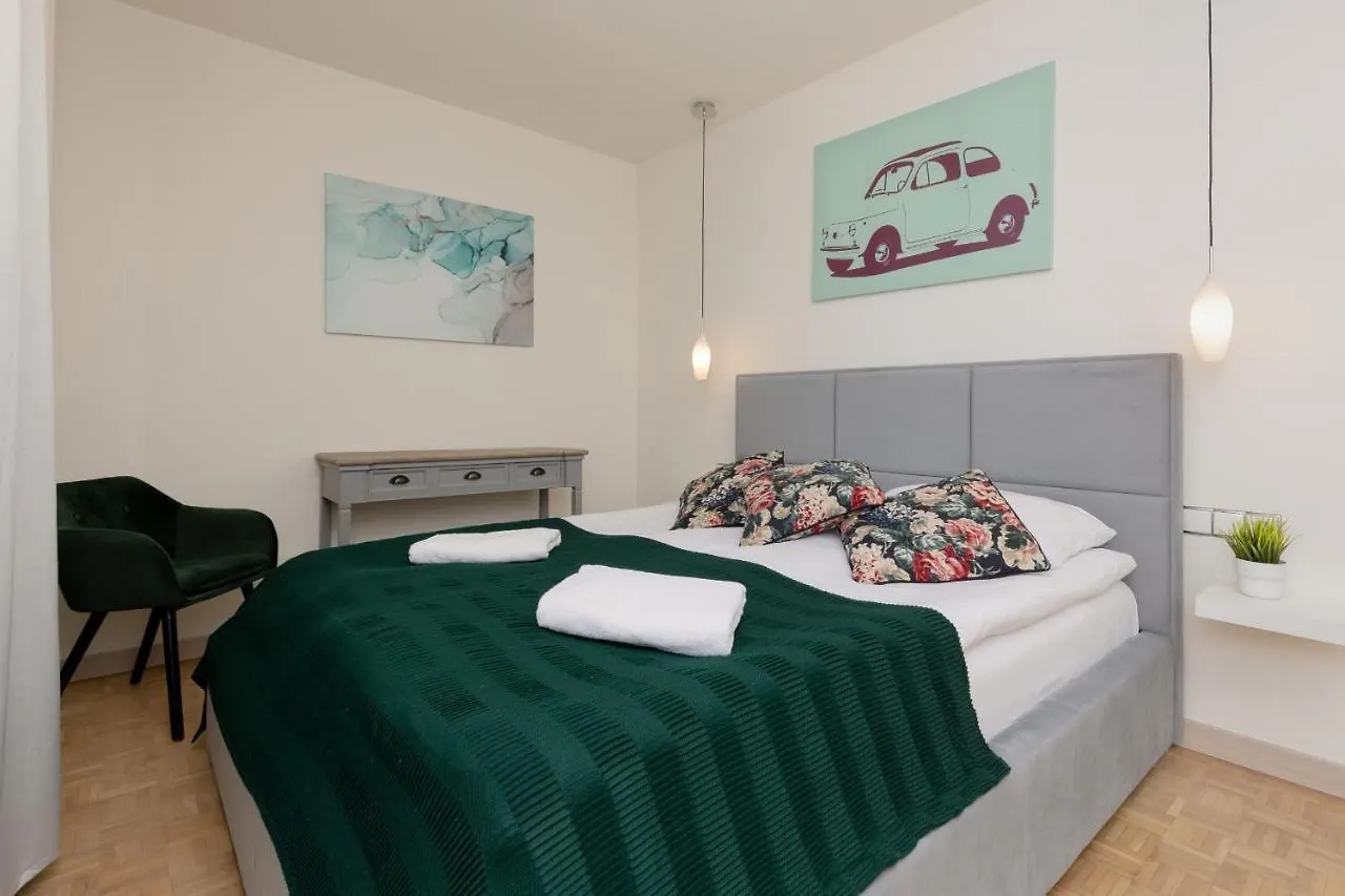 Warsaw City View Apartment With 2 Bedrooms & Ac By Noclegi Renters 0*,  Poland
