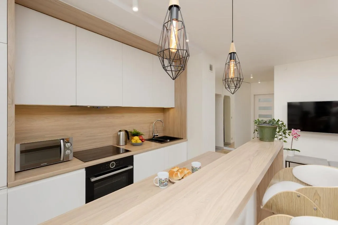 Warsaw City View Apartment With 2 Bedrooms & Ac By Noclegi Renters